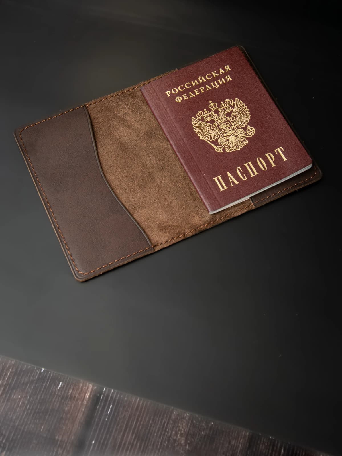 Обложка на паспорт без карманов кожаная ручная работа 4