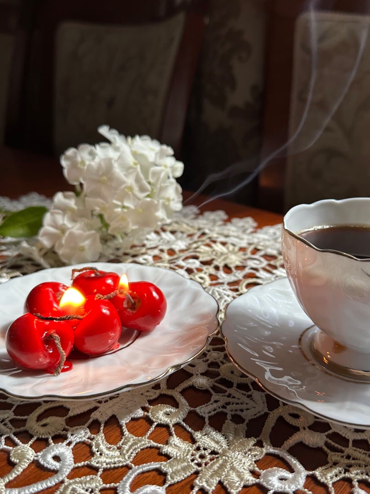 Свеча вишня или черешня 2